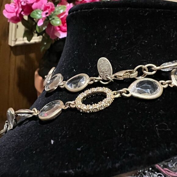 LIA SOPHIA MATTE HOLD CRYSTAL NECKLACE LONG - Picture 3 of 3